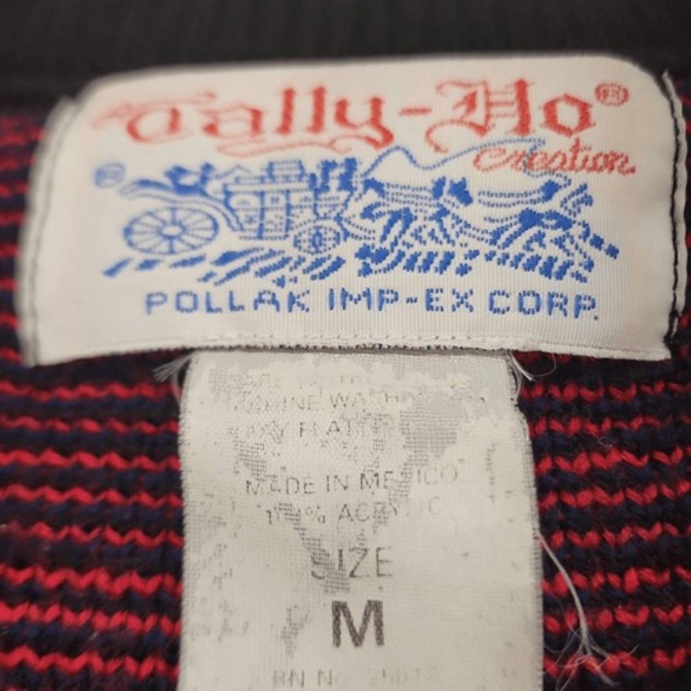 Vintage Tally-Ho Plaid Cardigan Sweater Medium Red Green Blue Crest Buttons 90s - Picture 4 of 12